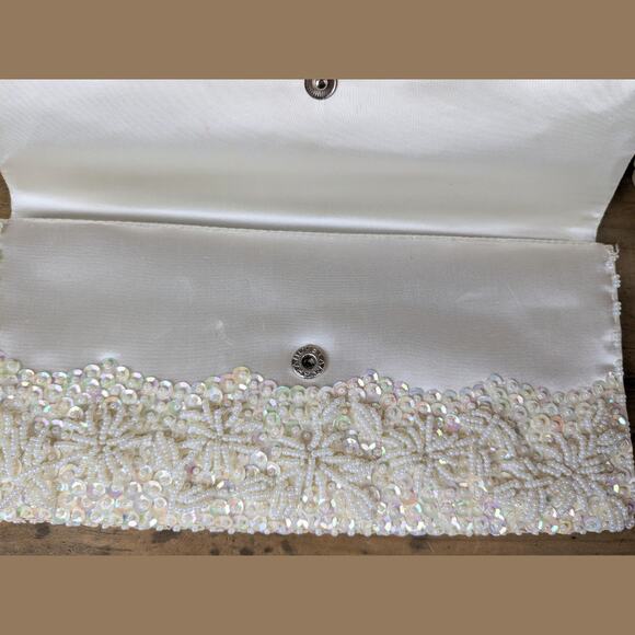 Vintage 60s Seed Bead & Sequin Ivory Floral Satin Clutch Evening Bag Hong Kong - Picture 4 of 10